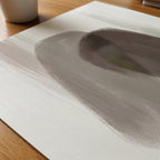 Leaning In Poster – närbild på papper