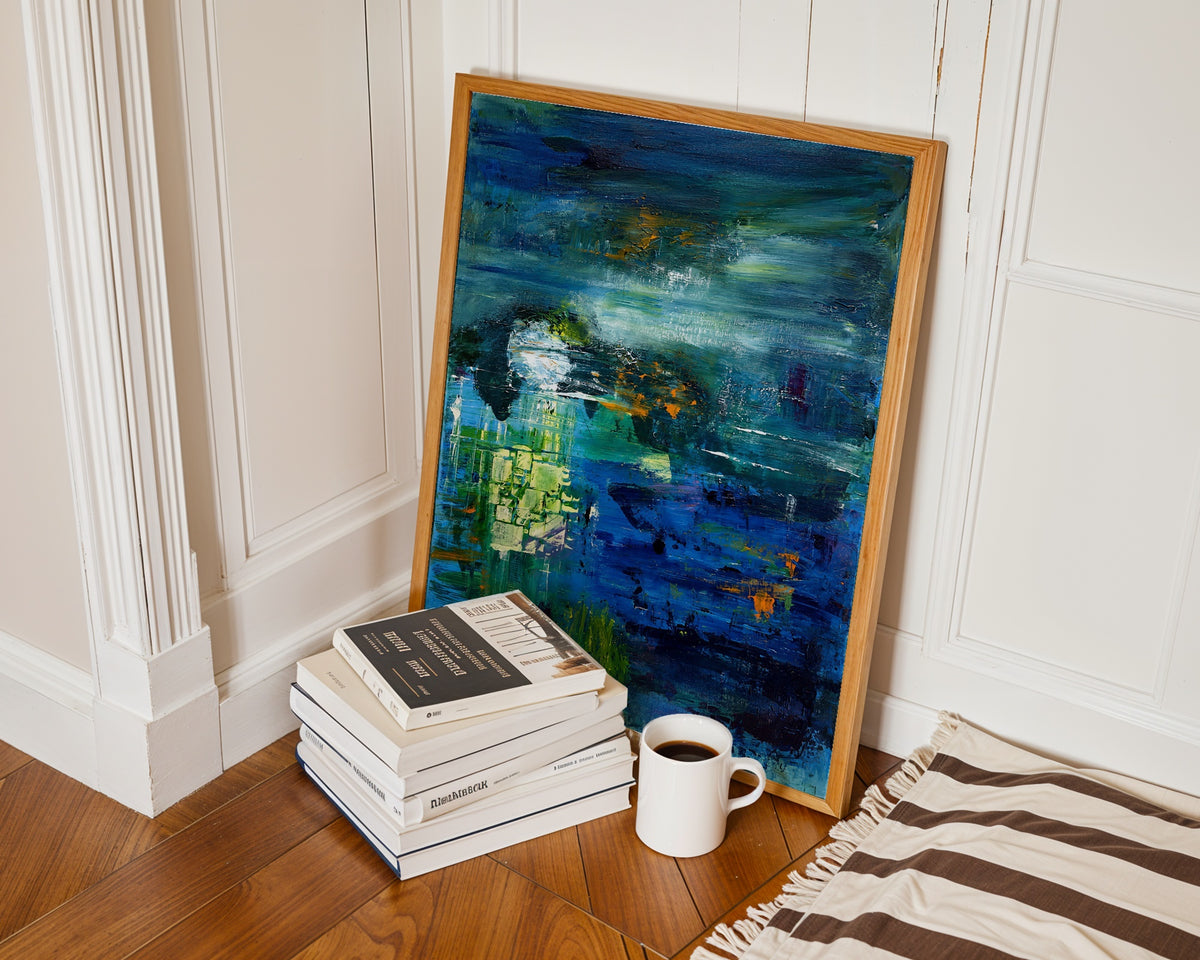 Sonia Tondkar Djupblå Speglingar Poster – i rum 5