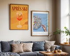 Après Ski Spritz Hour Poster – två posters i rum 1