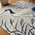 Blue Crane Linocut Poster – närbild på papper