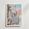 Pastel Island Entrance – stilfullt konsttryck från Bozetto, tryckt på matt finpapper