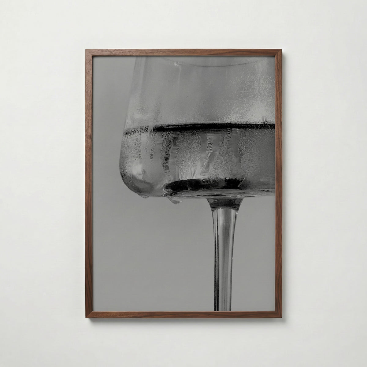 Frosted Wine Glass Poster – valnötsram