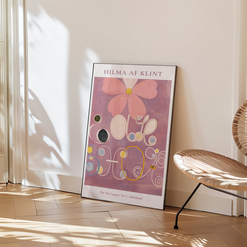 Väggmockup med Hilma af Klint The Ten – köp enkelt hos Bozetto affisch i hög kvalitet