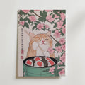 Mockup av Sakura Sushi Cat affisch på vägg – köp enkelt hos Bozetto i hög kvalitet