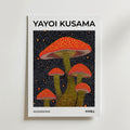 Yayoi Kusama Mushrooms – stilfullt konsttryck från Bozetto, tryckt på matt finpapper