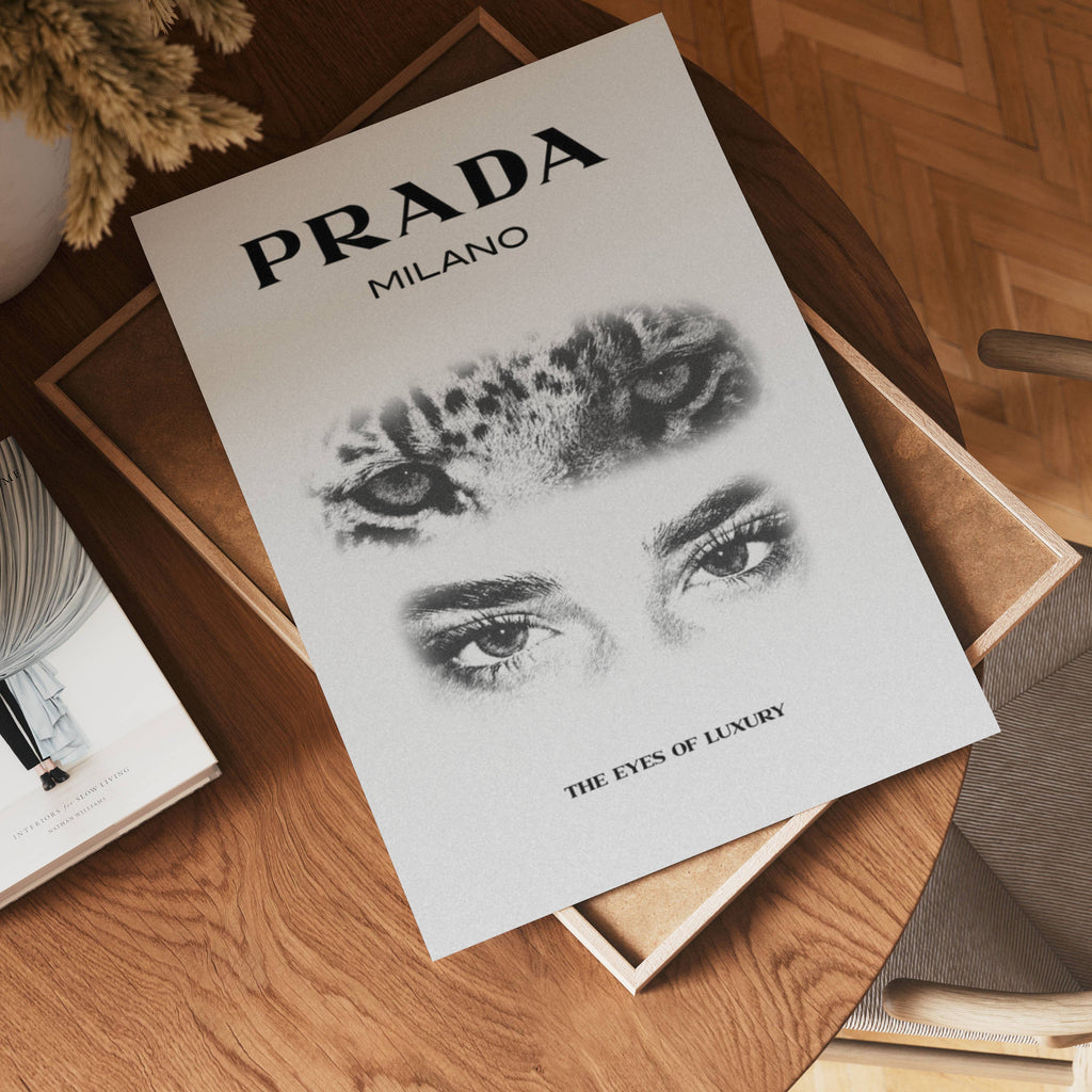 Prada Milano poster visad rakt fram – Bozetto affisch i hög tryckkvalitet i hög tryckkvalitet