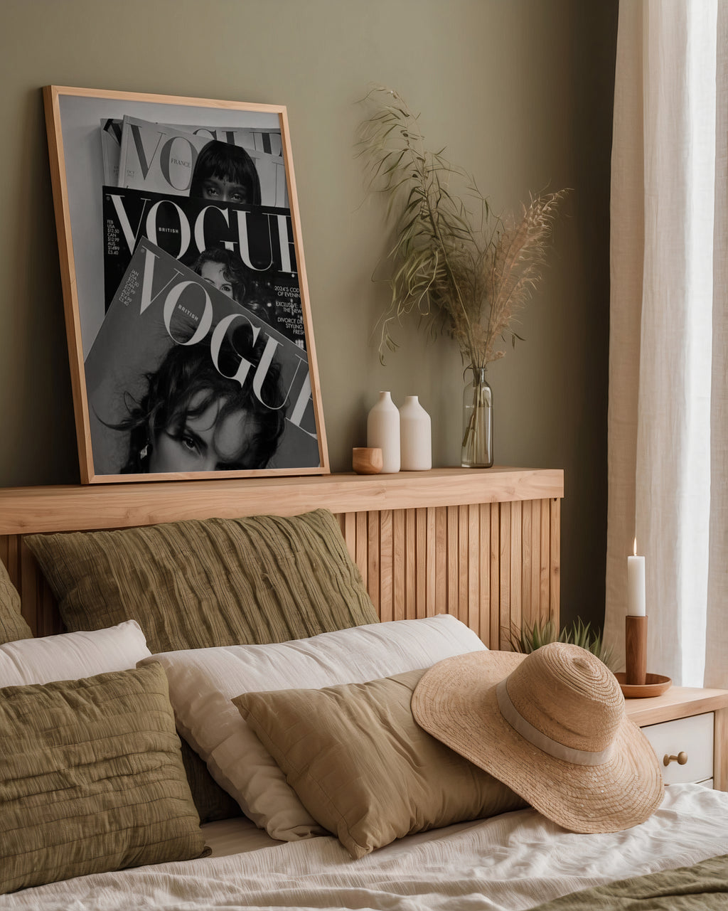 Väggmockup av Vogue Magazine affisch på ljus tegelvägg – Bozetto konsttryck i hög tryckkvalitet