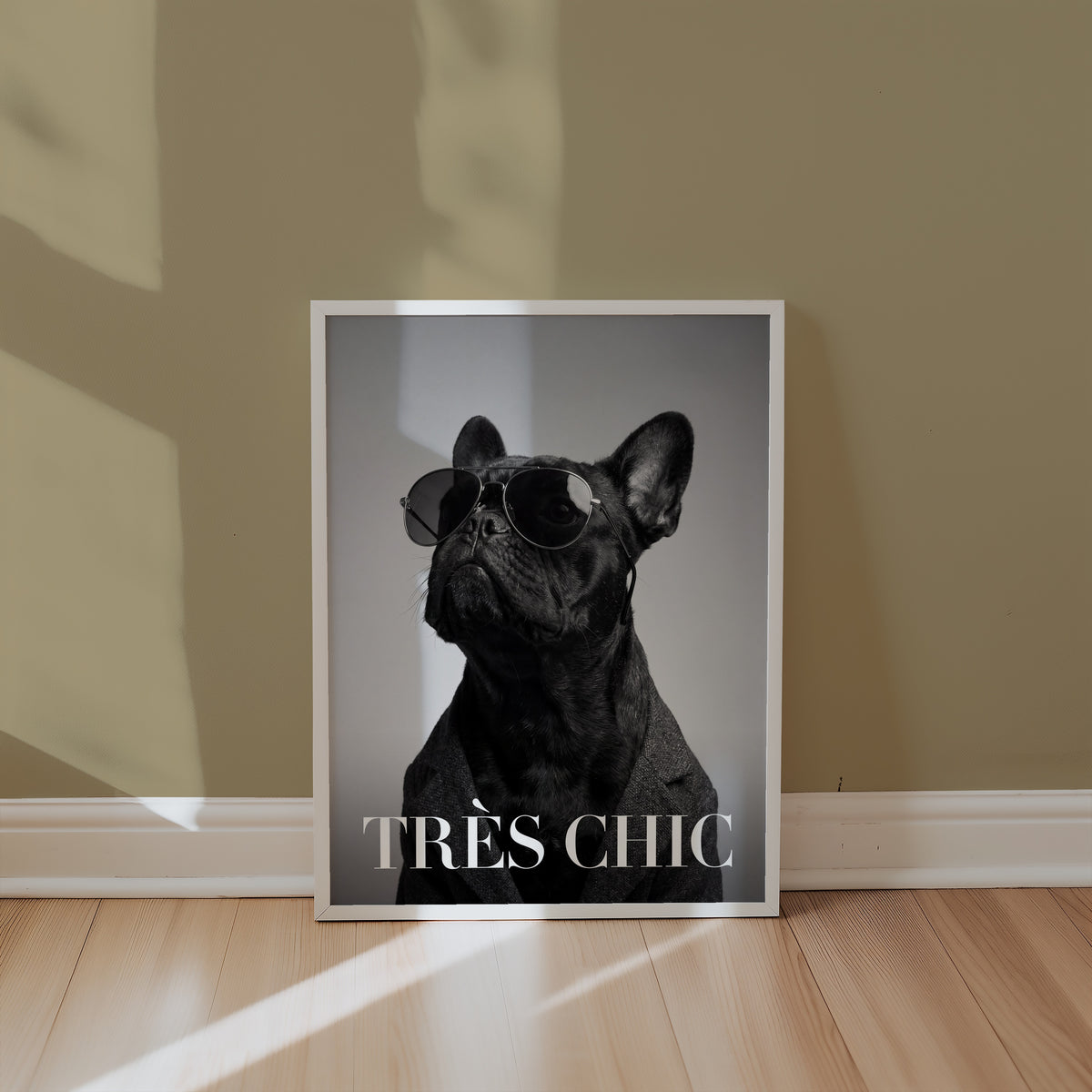 Très Chic Poster – i rum 1