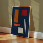 Bauhaus Balance uppsatt i stilren interiör, poster från Bozetto