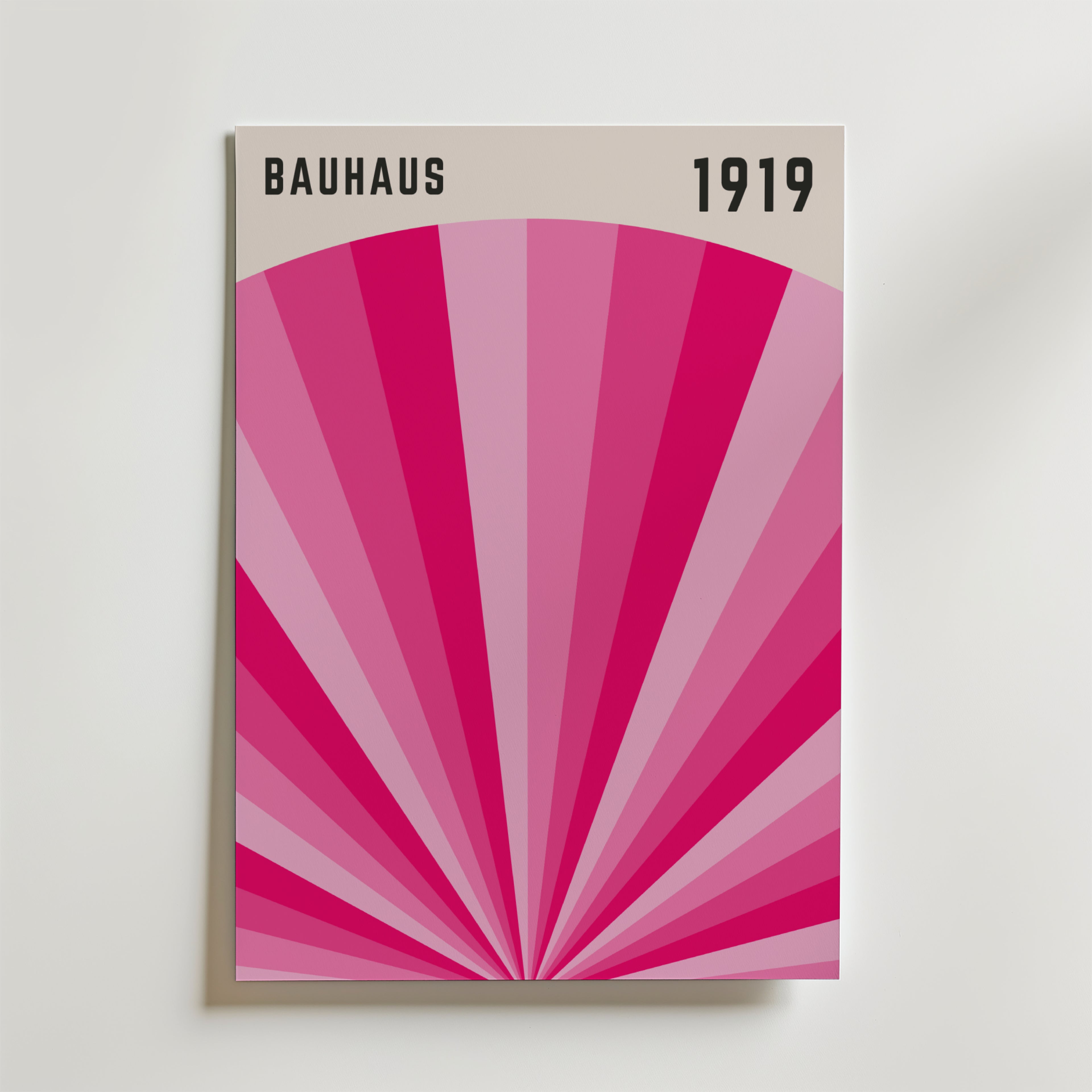 Bauhaus Pink Radiance – stilfullt konsttryck från Bozetto, tryckt på matt finpapper