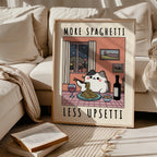 Spaghetti Comfort Cat poster på vägg i inrett rum – Bozetto affisch i hög kvalitet