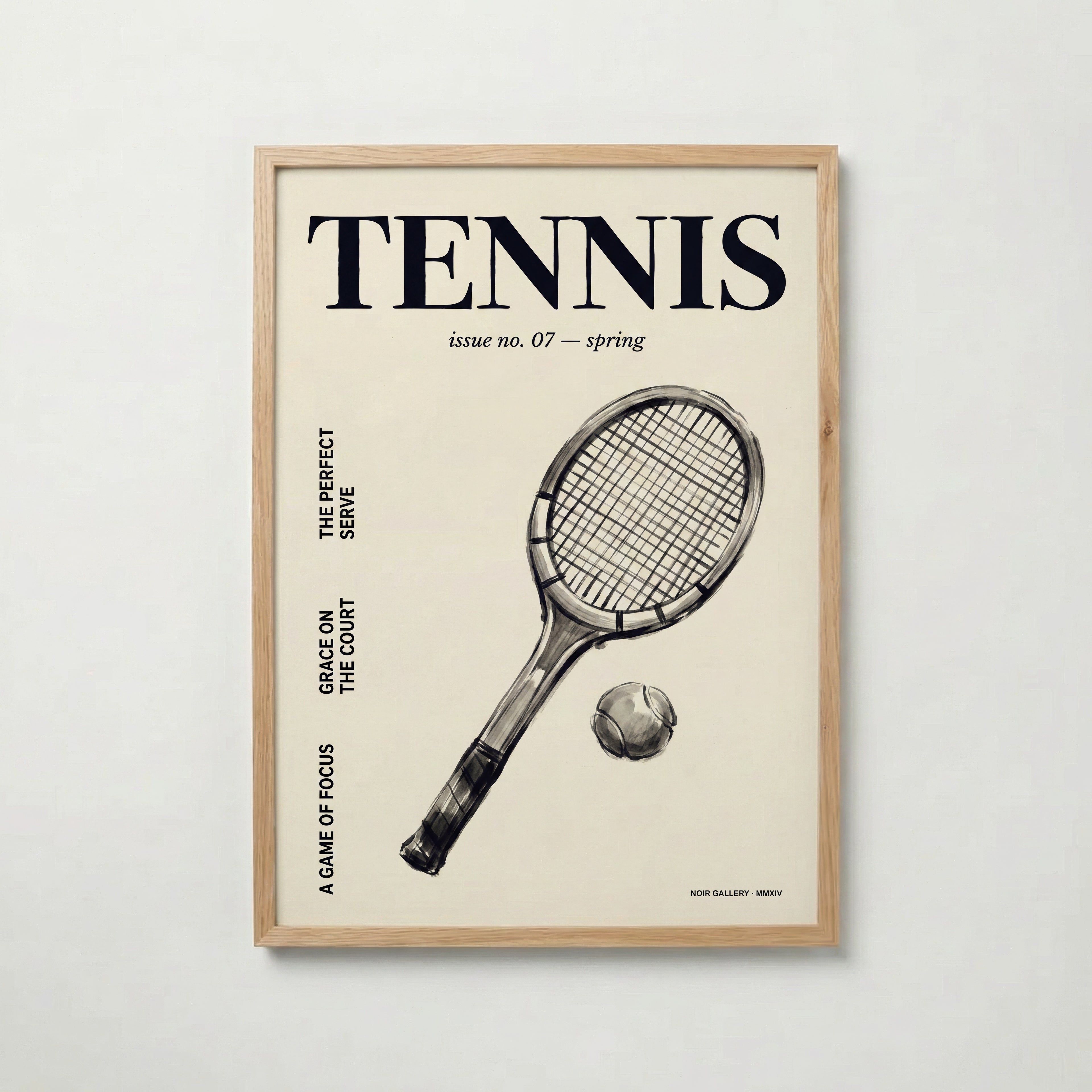 Vintage Tennis Cover affisch i ekram med tennisracket och boll, vintage sportmotiv från Bozetto